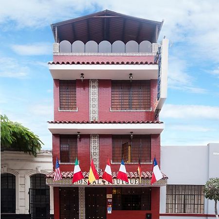 Hostal Iquique Lima Luaran gambar