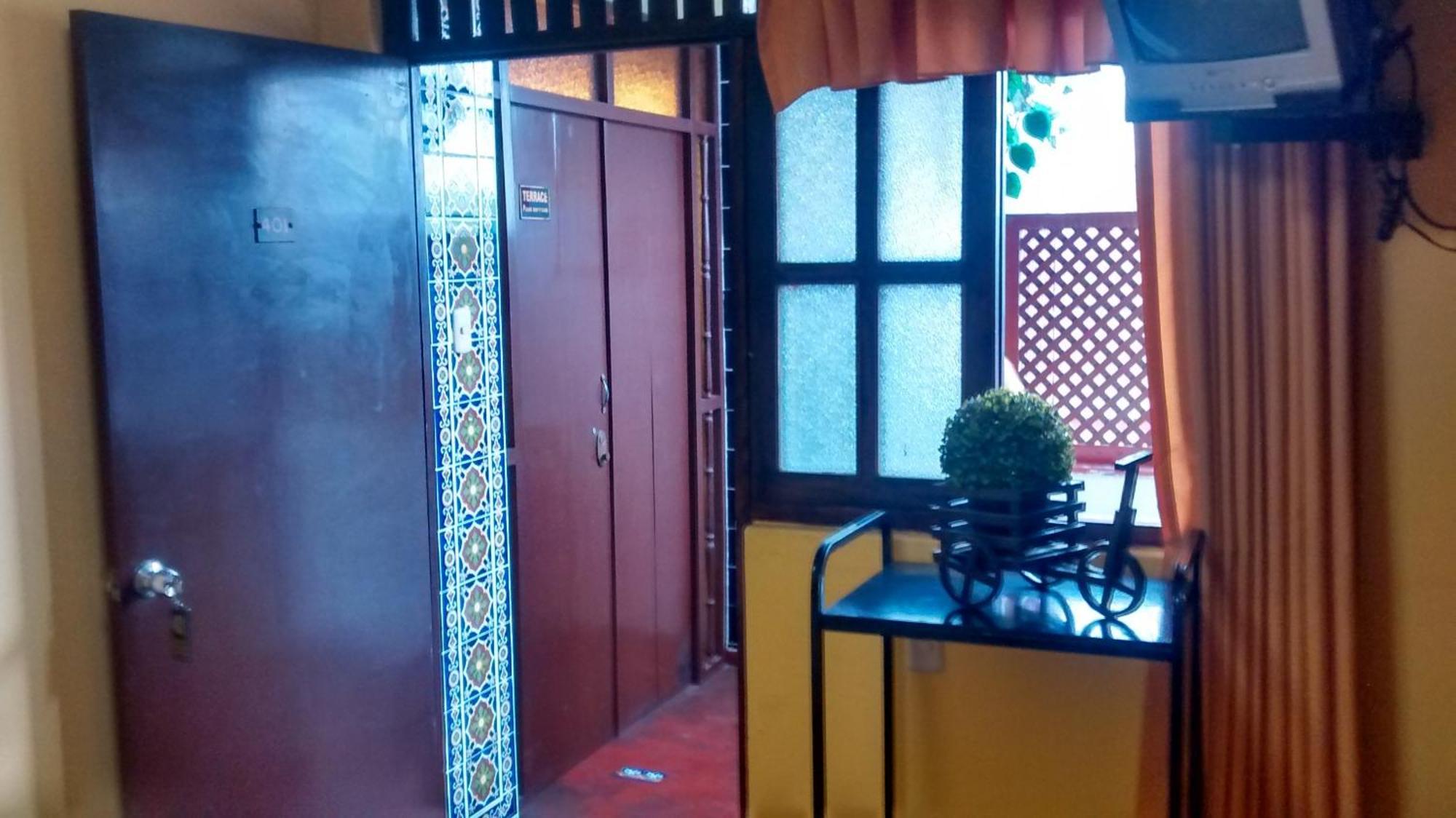 Hostal Iquique Lima Bilik gambar